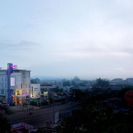 Vio Hotel Pasteur Бандунг Екстер'єр фото