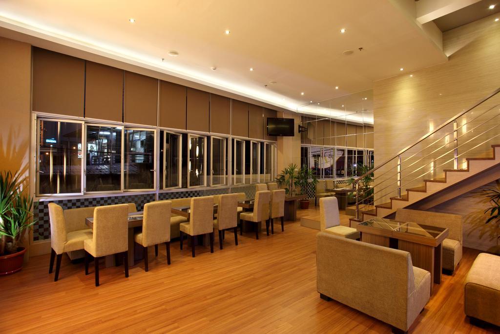 Vio Hotel Pasteur Бандунг Екстер'єр фото